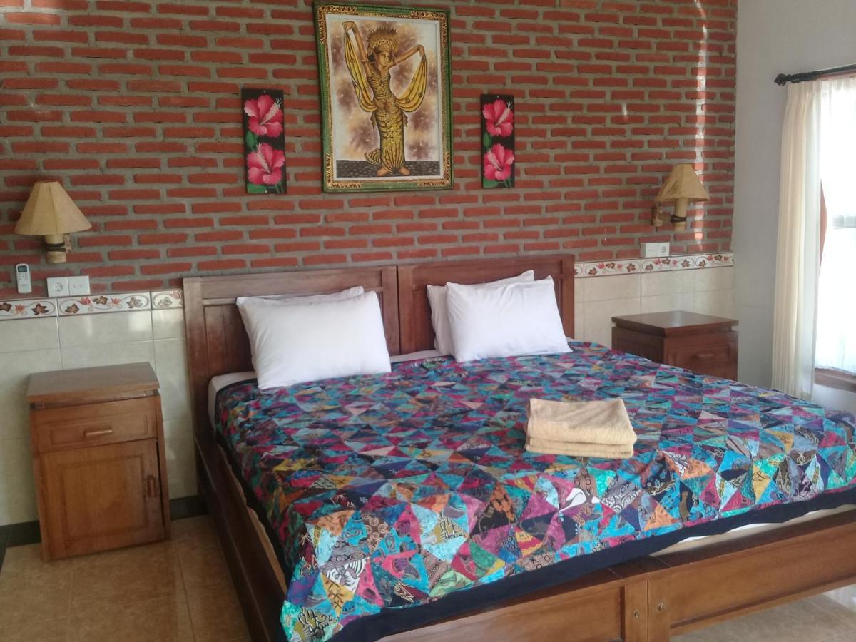 Eliska Sari Bungalows Sumberkima Пемутеран Экстерьер фото