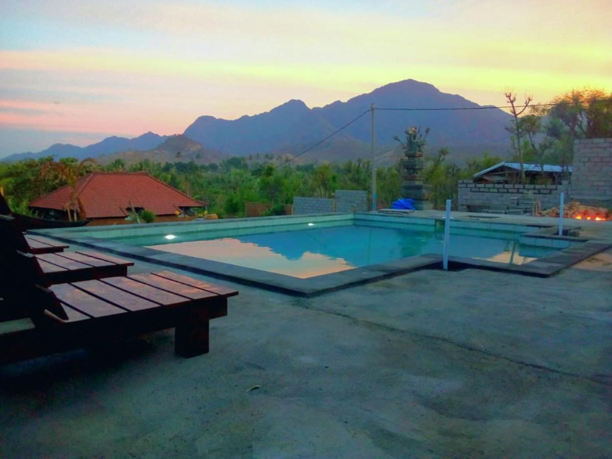Eliska Sari Bungalows Sumberkima Пемутеран Экстерьер фото