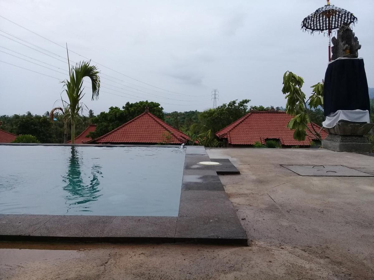 Eliska Sari Bungalows Sumberkima Пемутеран Экстерьер фото